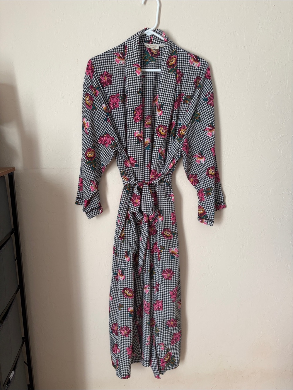 Vintage gold label Victoria Secret Black/White Gingham robe